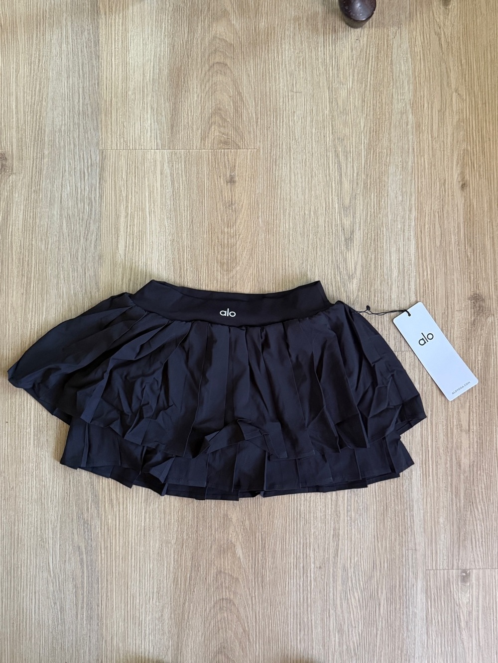 ALO Yoga Black Layered Pleated Mini Skirt